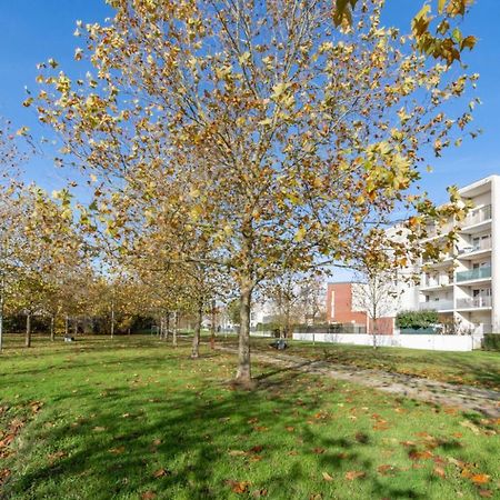 La Parisienne By Plaza Apartman Montévrain Kültér fotó